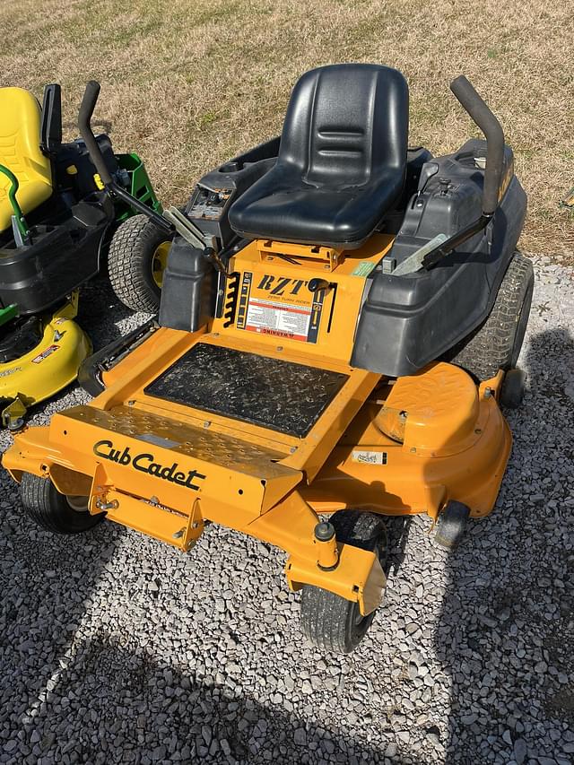 Image of Cub Cadet RZT equipment image 1