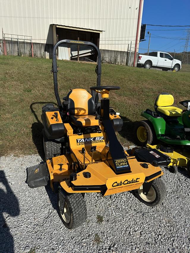 Image of Cub Cadet Tank SZ equipment image 2