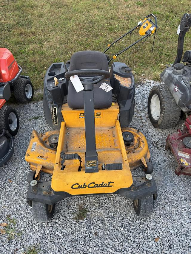 Image of Cub Cadet RZT S equipment image 2