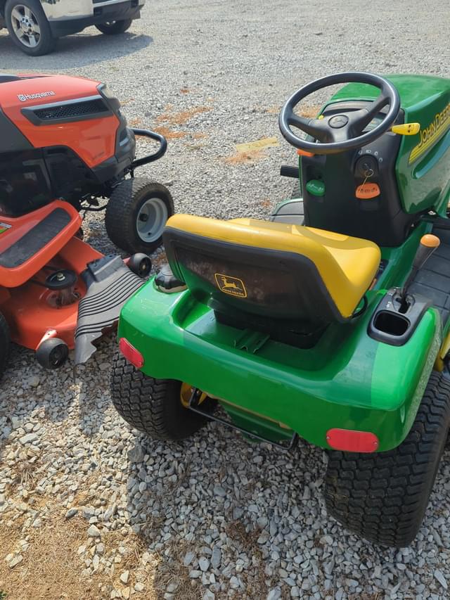 Image of John Deere LT160 equipment image 4