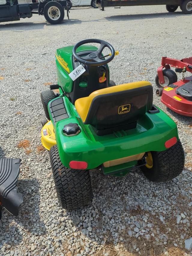 Image of John Deere LT160 equipment image 3
