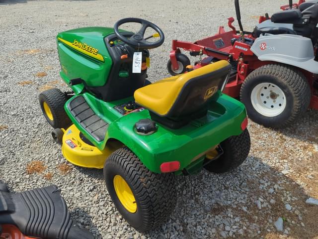 Image of John Deere LT160 equipment image 2