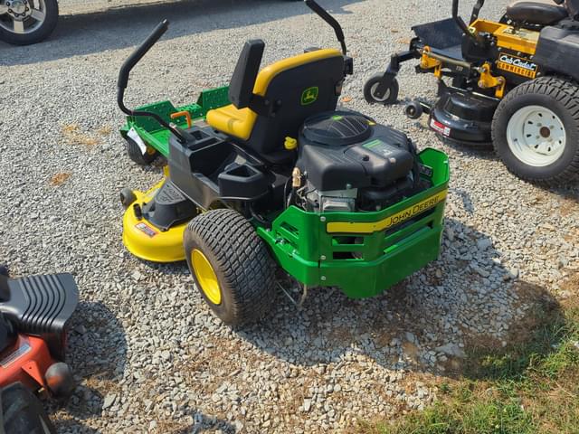 Image of John Deere Z255 equipment image 2