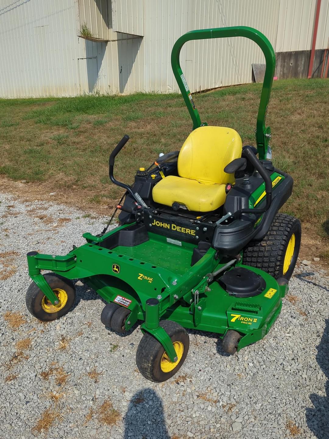 Image of John Deere Z930M Primary image