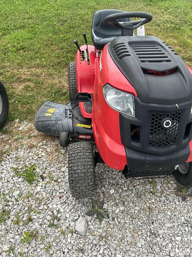 Image of Troy Bilt TB46 equipment image 2