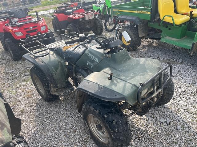 Image of Honda 300 equipment image 3
