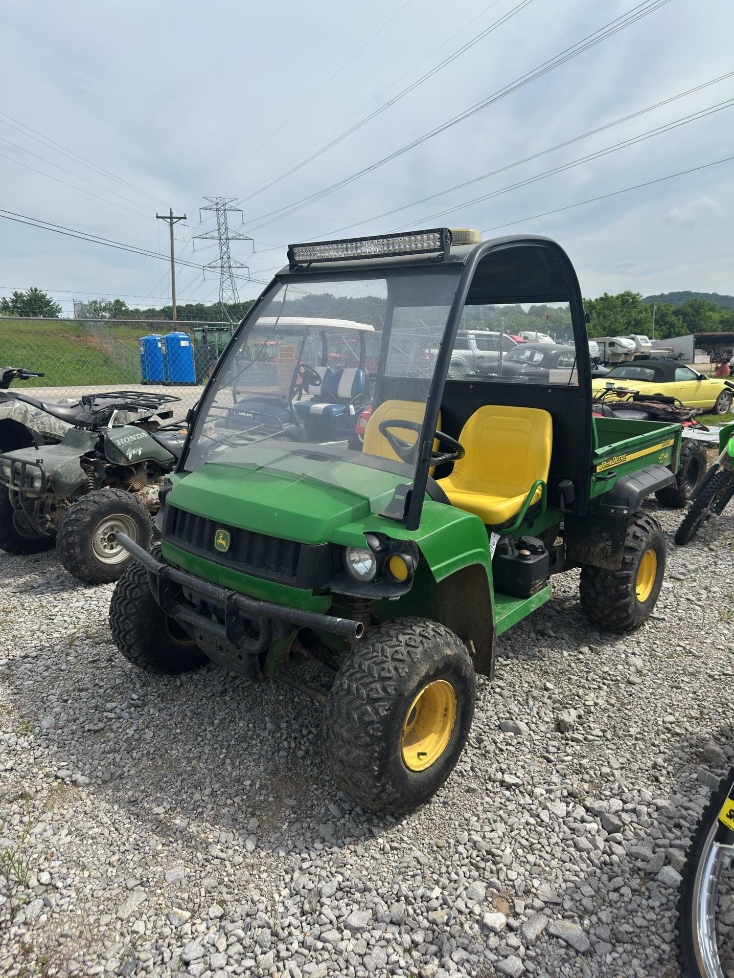 Main image John Deere Gator HPX