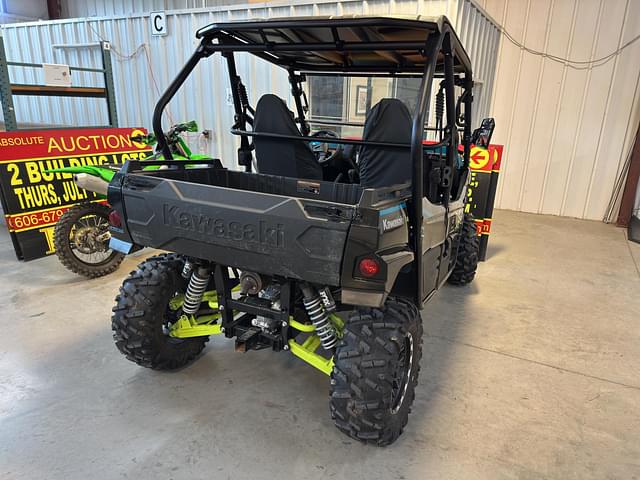 Image of Kawasaki TERYX 800 equipment image 3