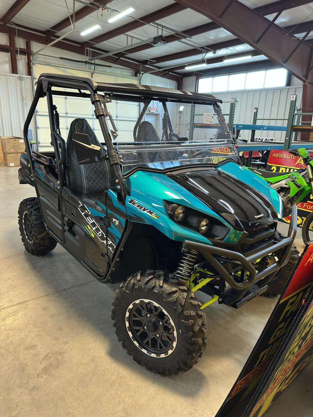 Image of Kawasaki TERYX 800 Primary image