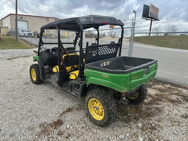 Image of John Deere XUV 590M S4 equipment image 4