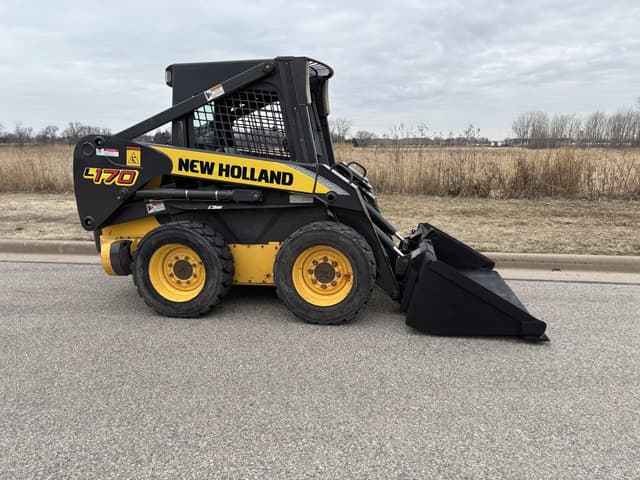 Image of New Holland L170 equipment image 1