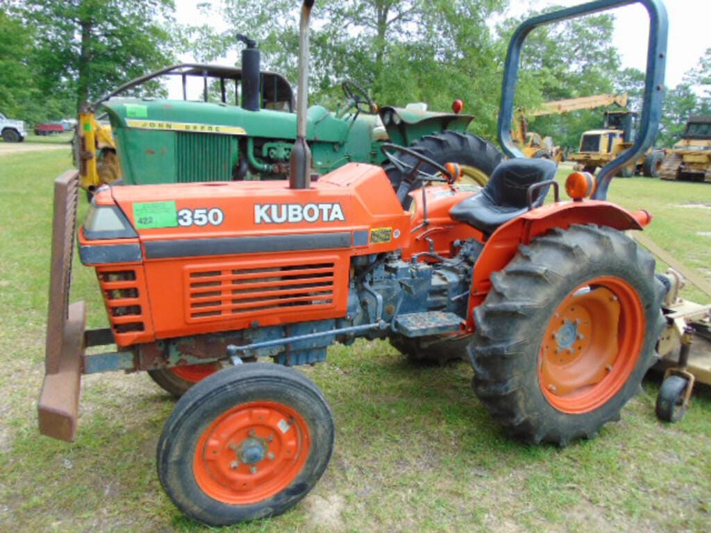 Main image Kubota L2350