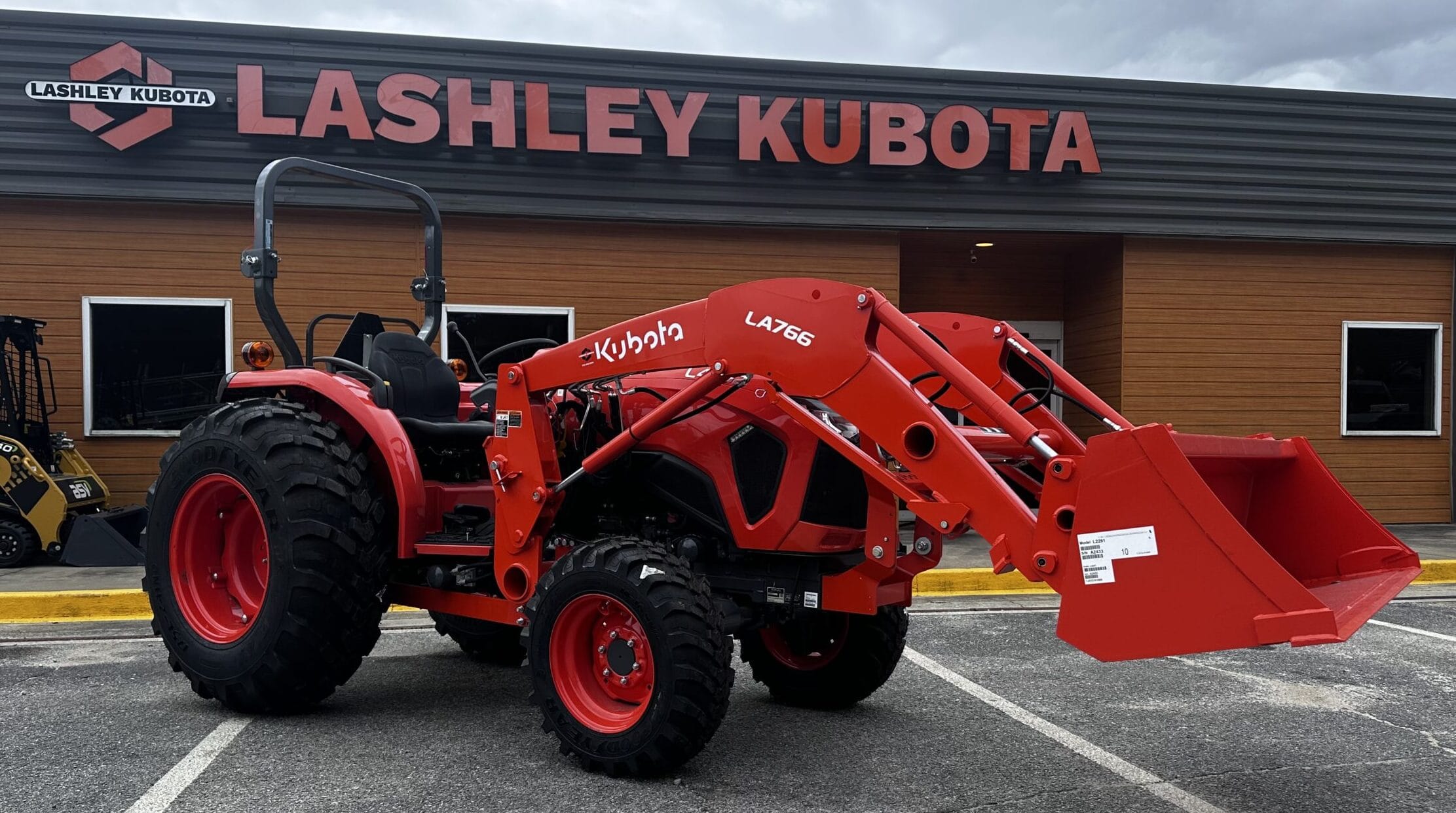 Kubota L2502HST Equipment Image0