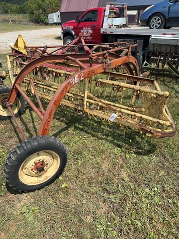 Main image New Holland 256