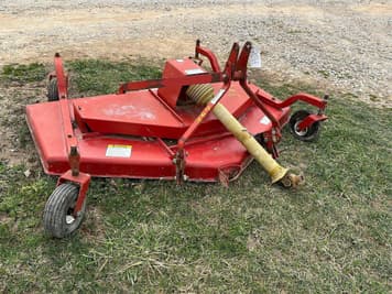 Main image Buhler Farm King