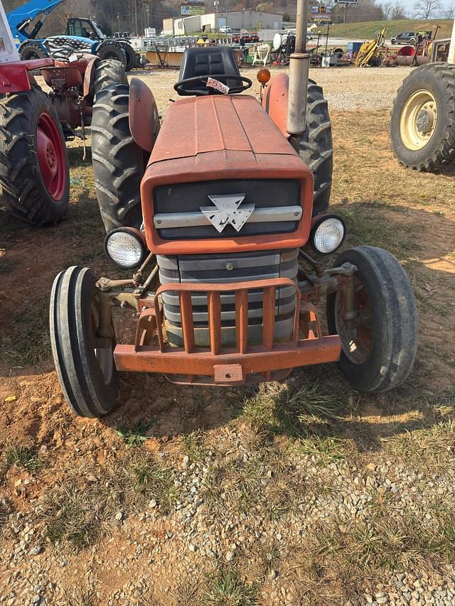 Image of Massey Ferguson 135 equipment image 3