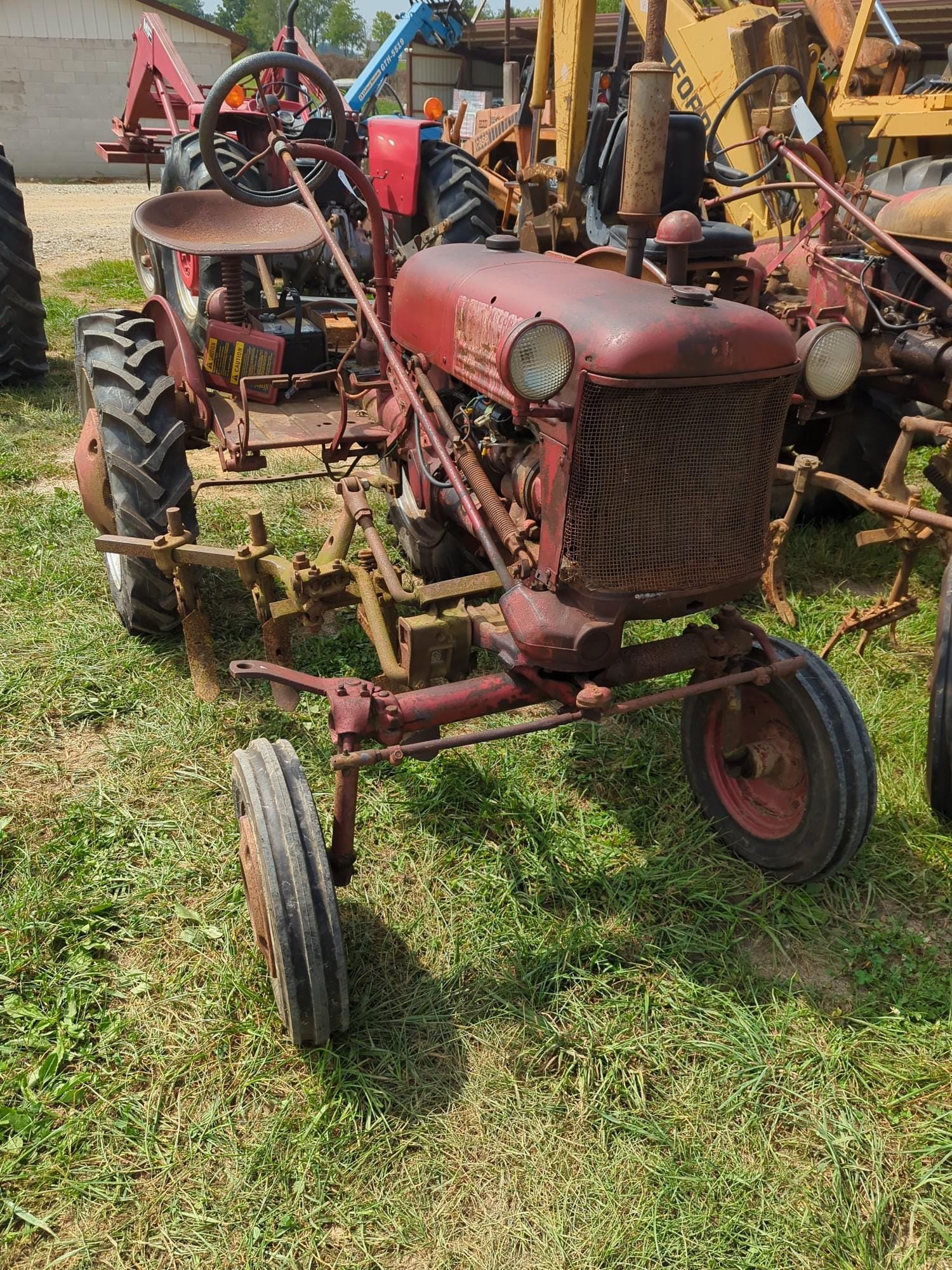 Main image Farmall Cub