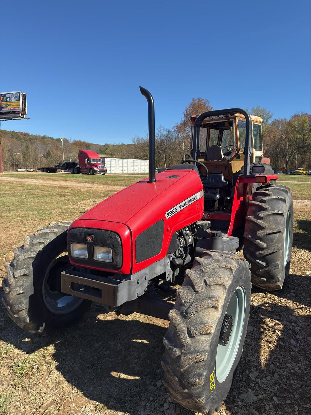 Image of Massey Ferguson 4225 Primary image