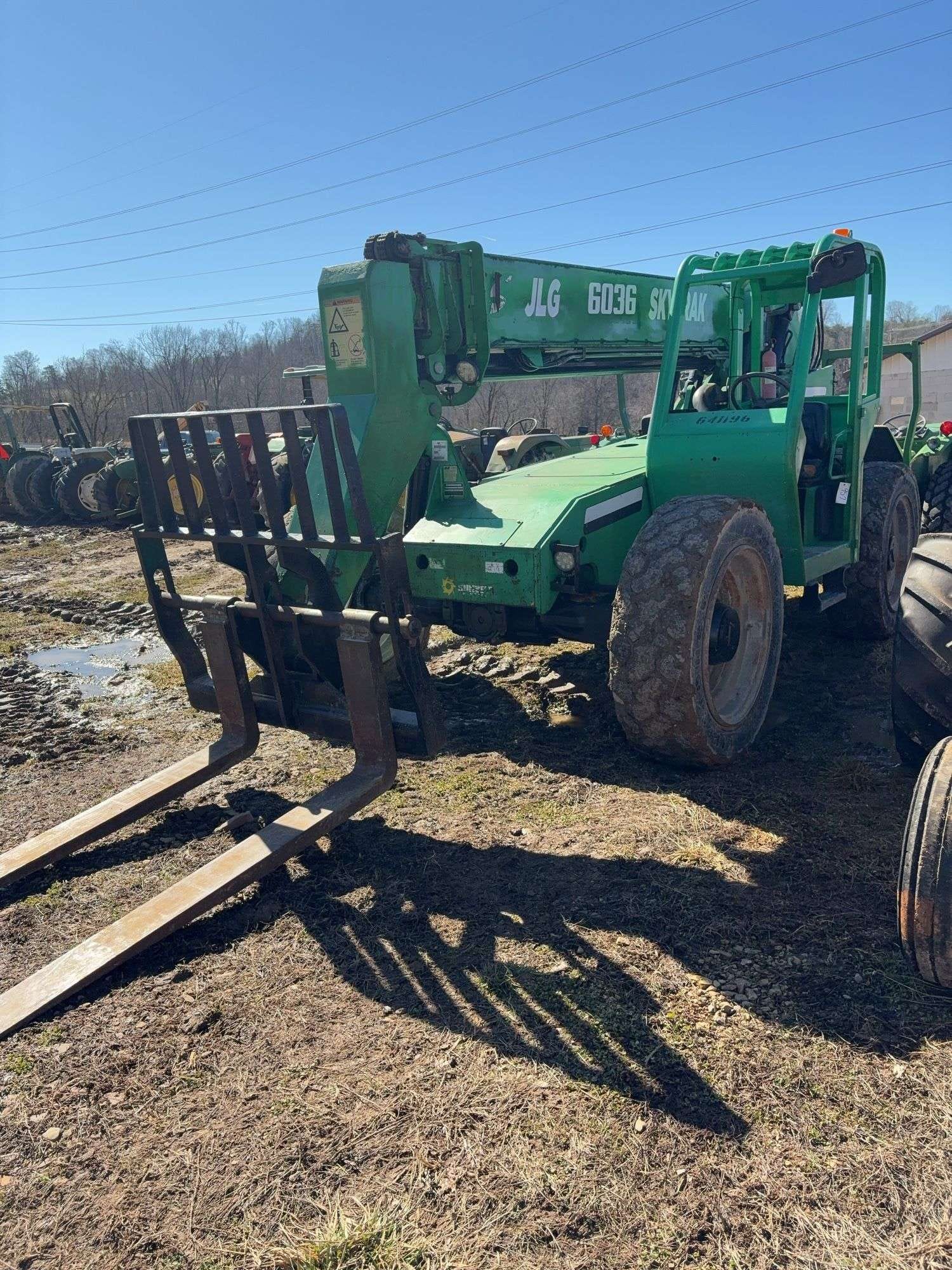 2014 Skytrak 6036 Equipment Image0