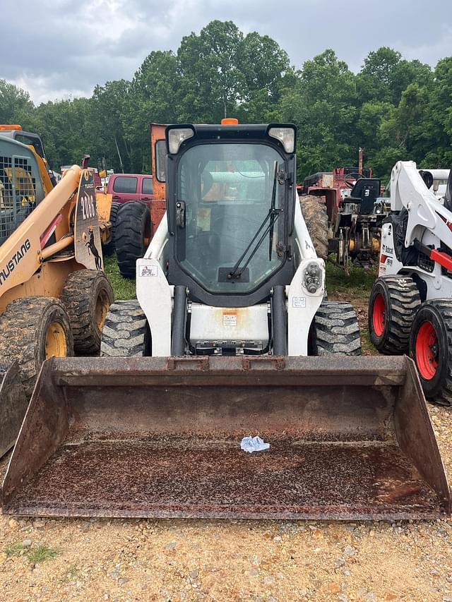 Image of Bobcat S740 equipment image 1