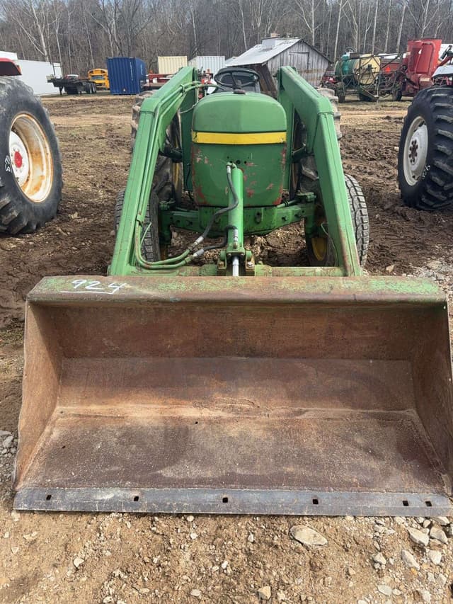 Image of John Deere 2040 equipment image 3