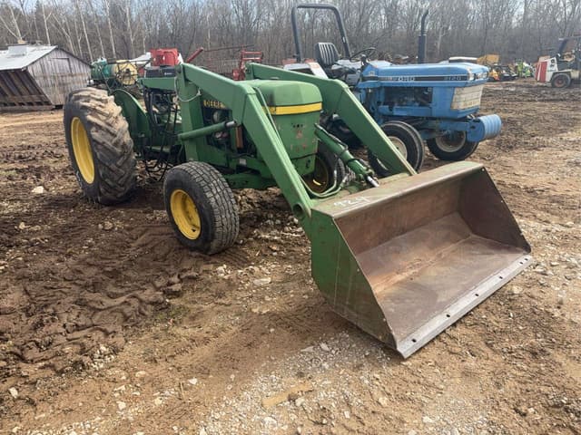 Image of John Deere 2040 equipment image 4