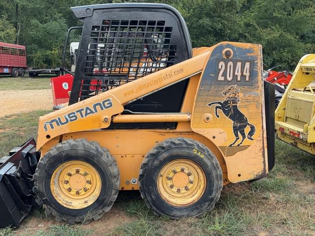 Image of Mustang 2044 equipment image 2