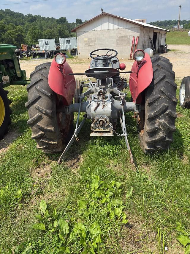 Image of Massey Ferguson 30 equipment image 3