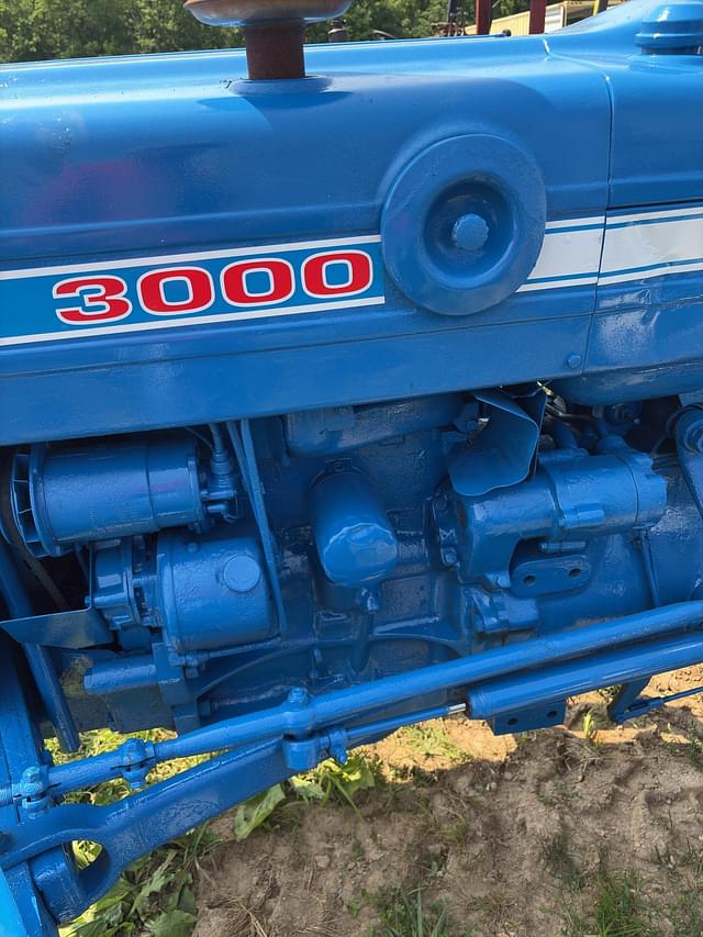 Image of Ford 3000 equipment image 1