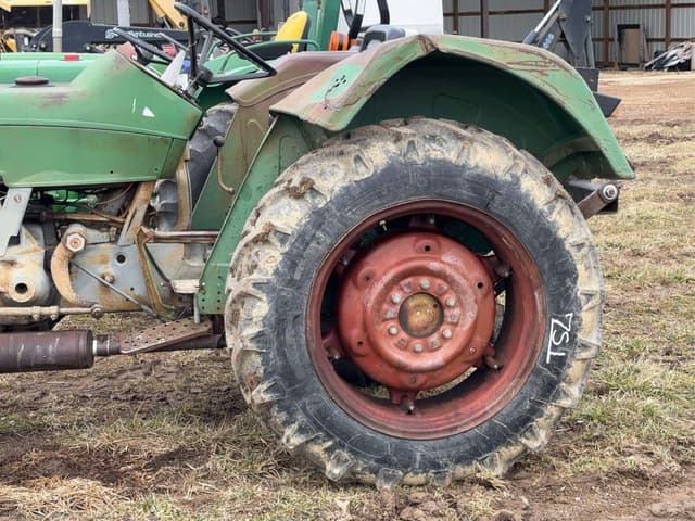 Image of Deutz D 3006 equipment image 3