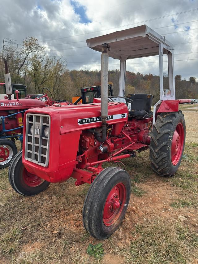 Image of International Harvester 354 equipment image 1