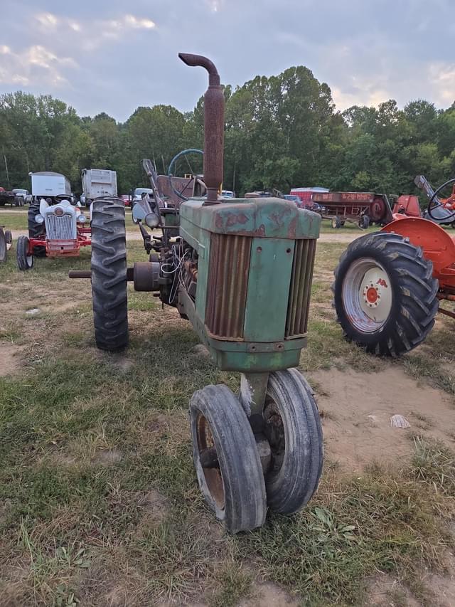 Image of John Deere 50 equipment image 4
