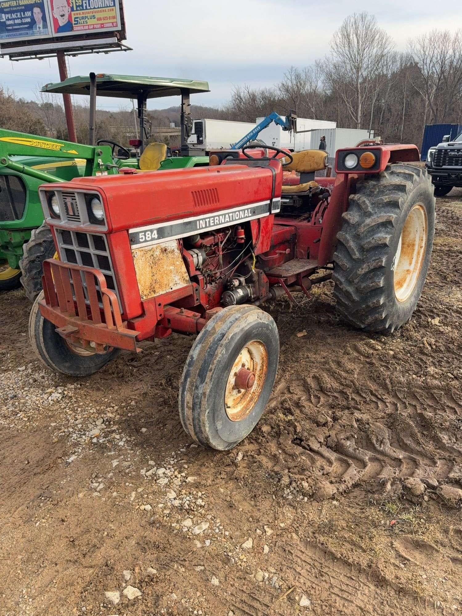 International Harvester 584 Equipment Image0