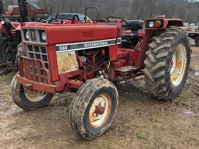 Image of International Harvester 584 equipment image 1