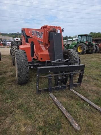 Main image Skytrak 8042