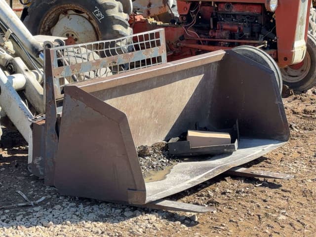 Image of Bobcat 2000 equipment image 2