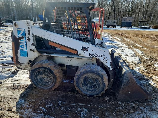 Image of Bobcat 763 equipment image 1