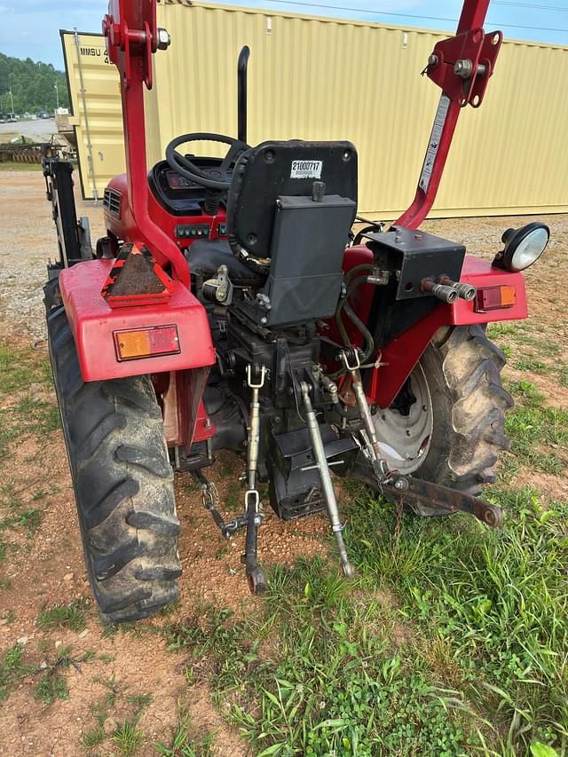 Image of Farm Pro 2425 equipment image 4