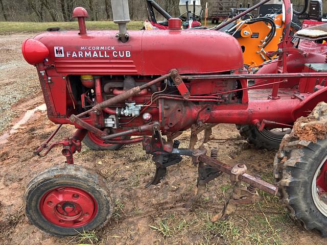 Image of Farmall Cub equipment image 3