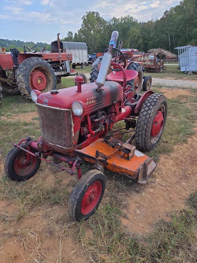Image of Farmall Cub equipment image 1
