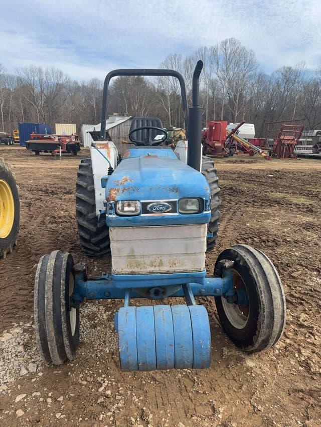 Image of Ford 2120 equipment image 3