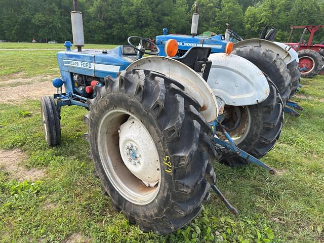Image of Ford 3600 equipment image 3