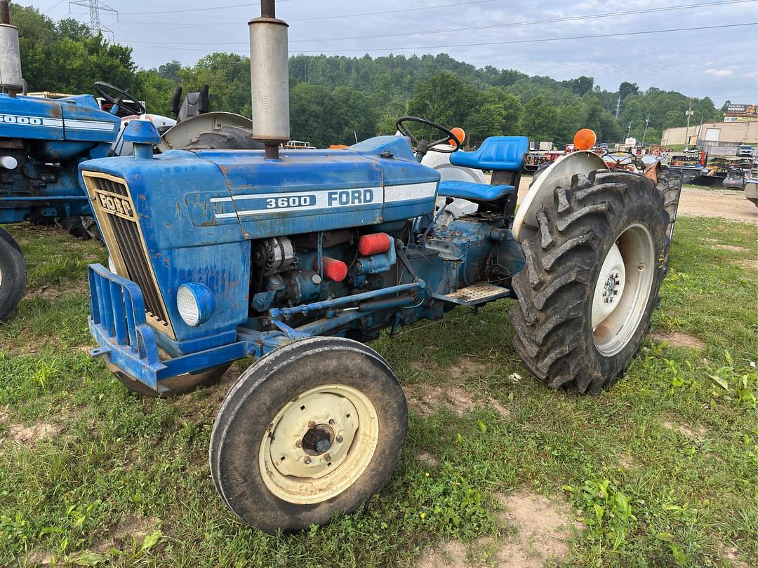 Image of Ford 3600 Primary image