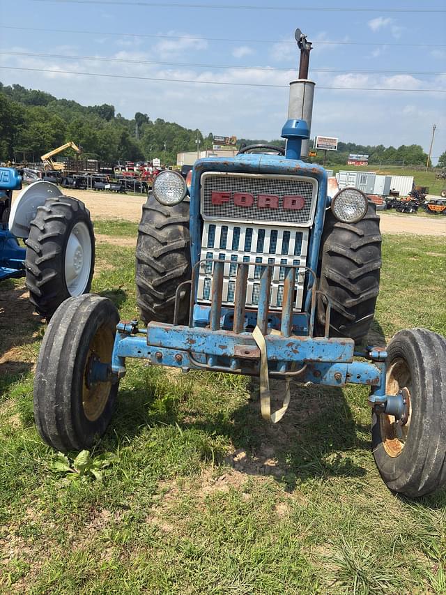 Image of Ford 5000 equipment image 1