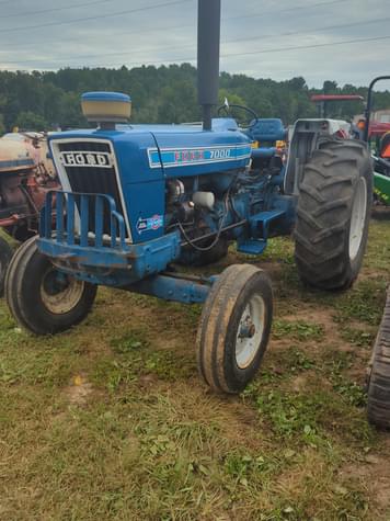 Main image Ford 7000