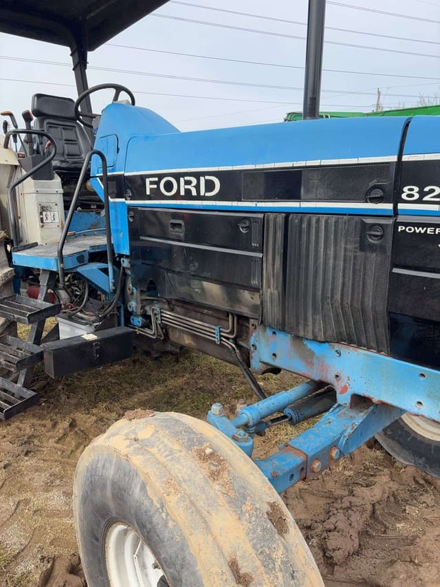 Image of Ford 8240 equipment image 1
