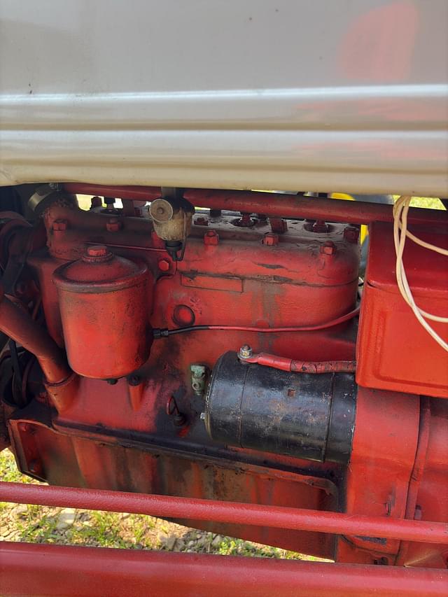 Image of Ford 9N equipment image 3