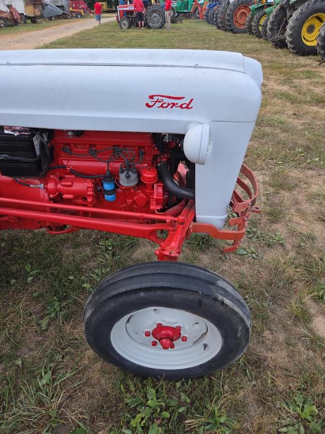 Image of Ford Golden Jubilee equipment image 4