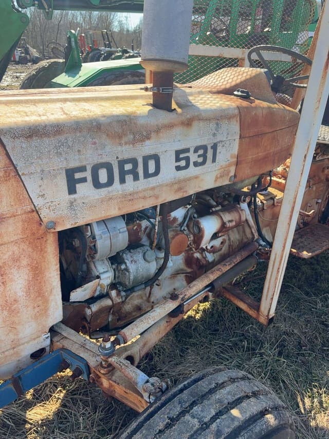 Image of Ford 531 equipment image 2