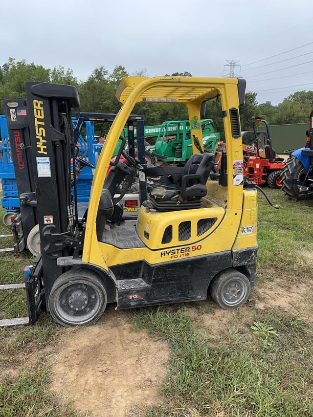 Image of Hyster 50 equipment image 4